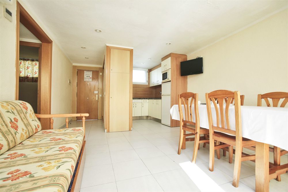 Apartamentos Los Peces Rentalmar Салоу Экстерьер фото